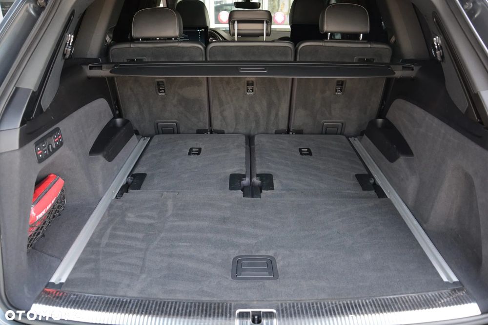 Audi SQ7 4.0 TDI Quattro Tiptronic - 17