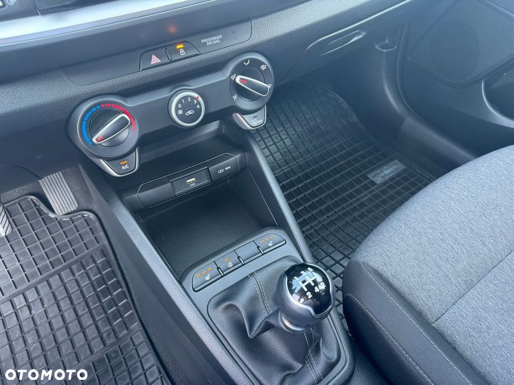 Kia Stonic 1.2 M - 14
