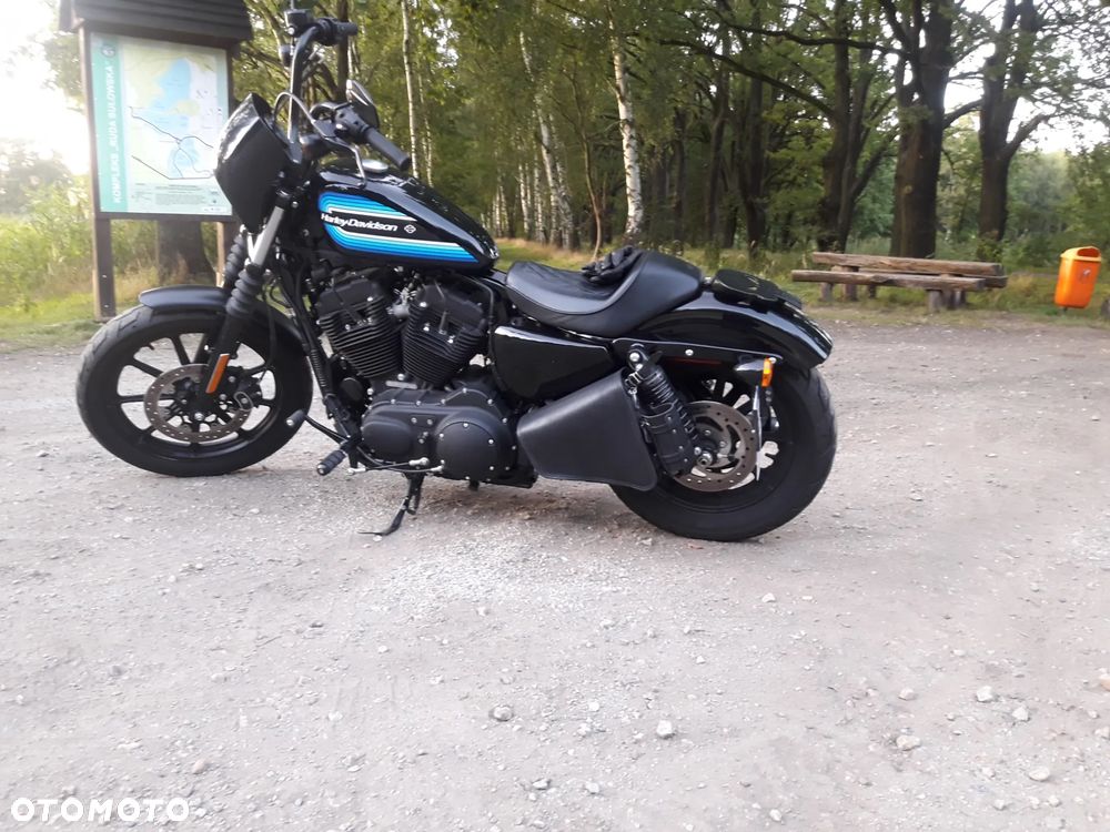 Harley-Davidson Sportster Iron 1200 - 1