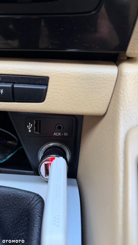 BMW X1 - 13