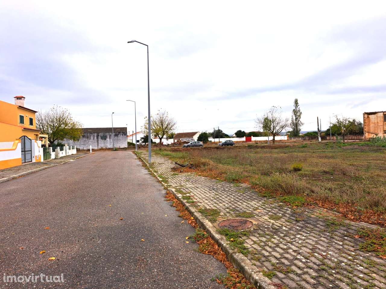 Lote Urbano - Moradia Isolada C/1238 m2 - Grande imagem: 5/17