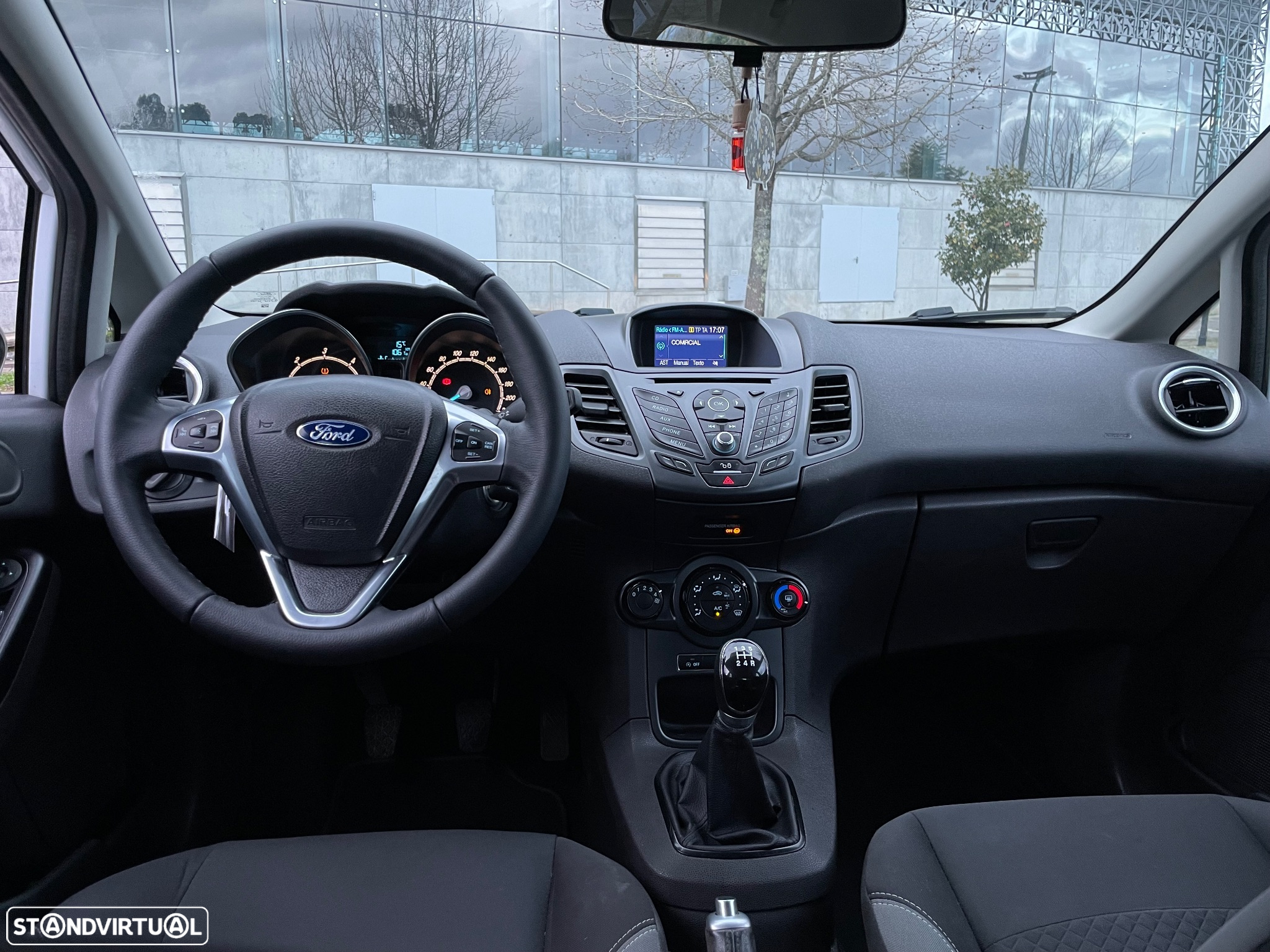 Ford Fiesta 1.5 TDCi Trend - 12