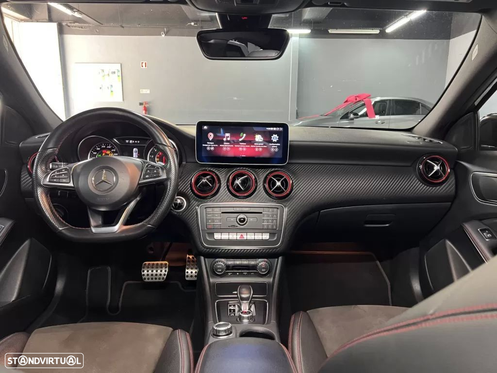 Mercedes-Benz A 45 AMG 4Matic Speedshift 7G-DCT - 49