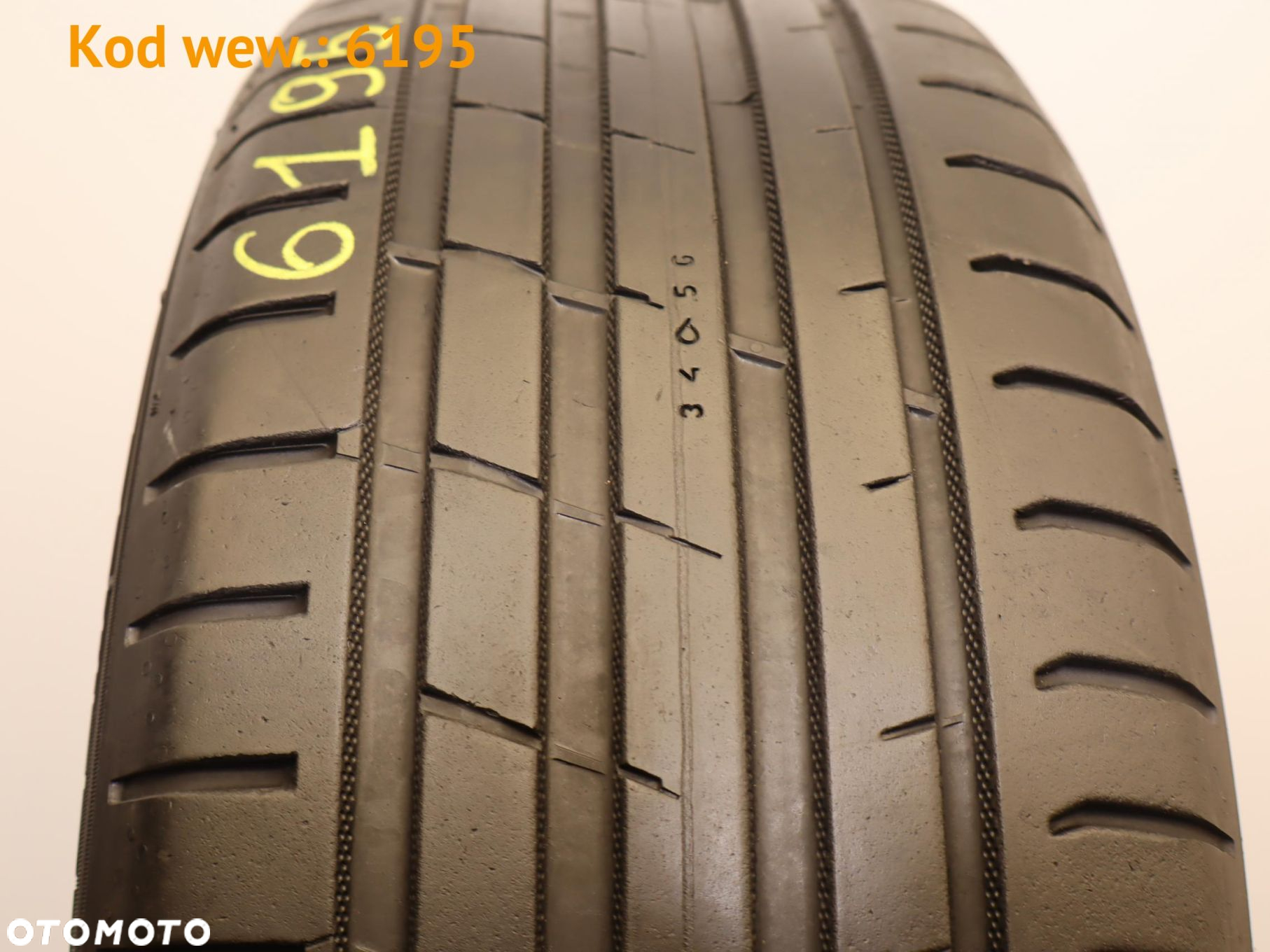 Nokian Powerproof - 215/55 R17 - 7
