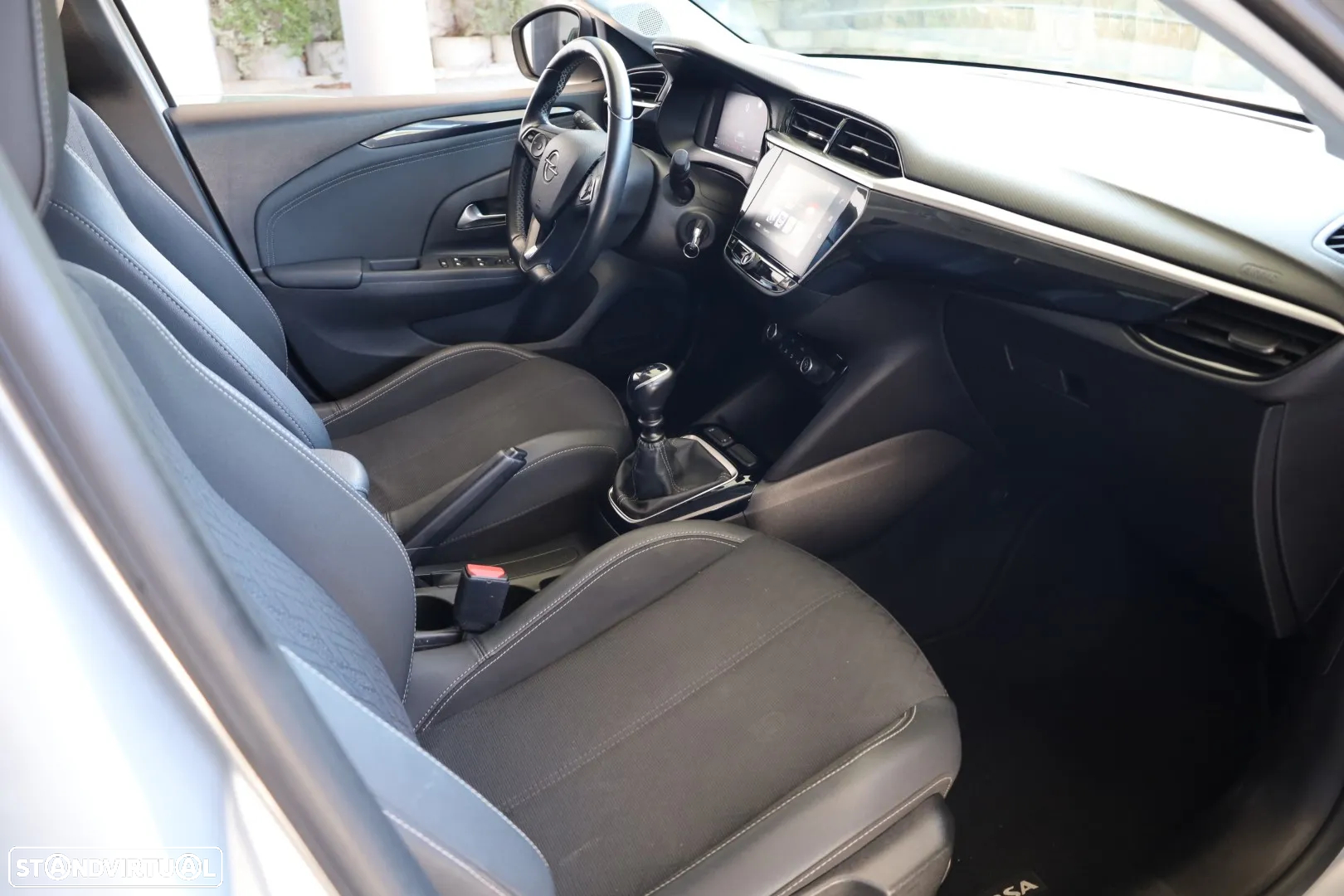 Opel Corsa 1.2 T Elegance - 42