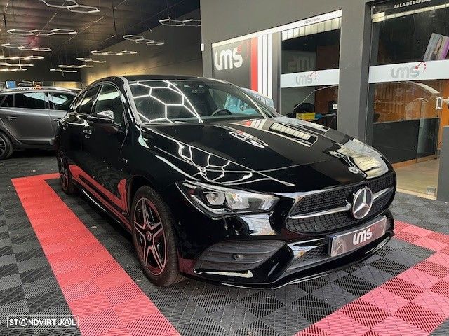 Mercedes-Benz CLA 250 e Shooting Brake AMG Line - 1