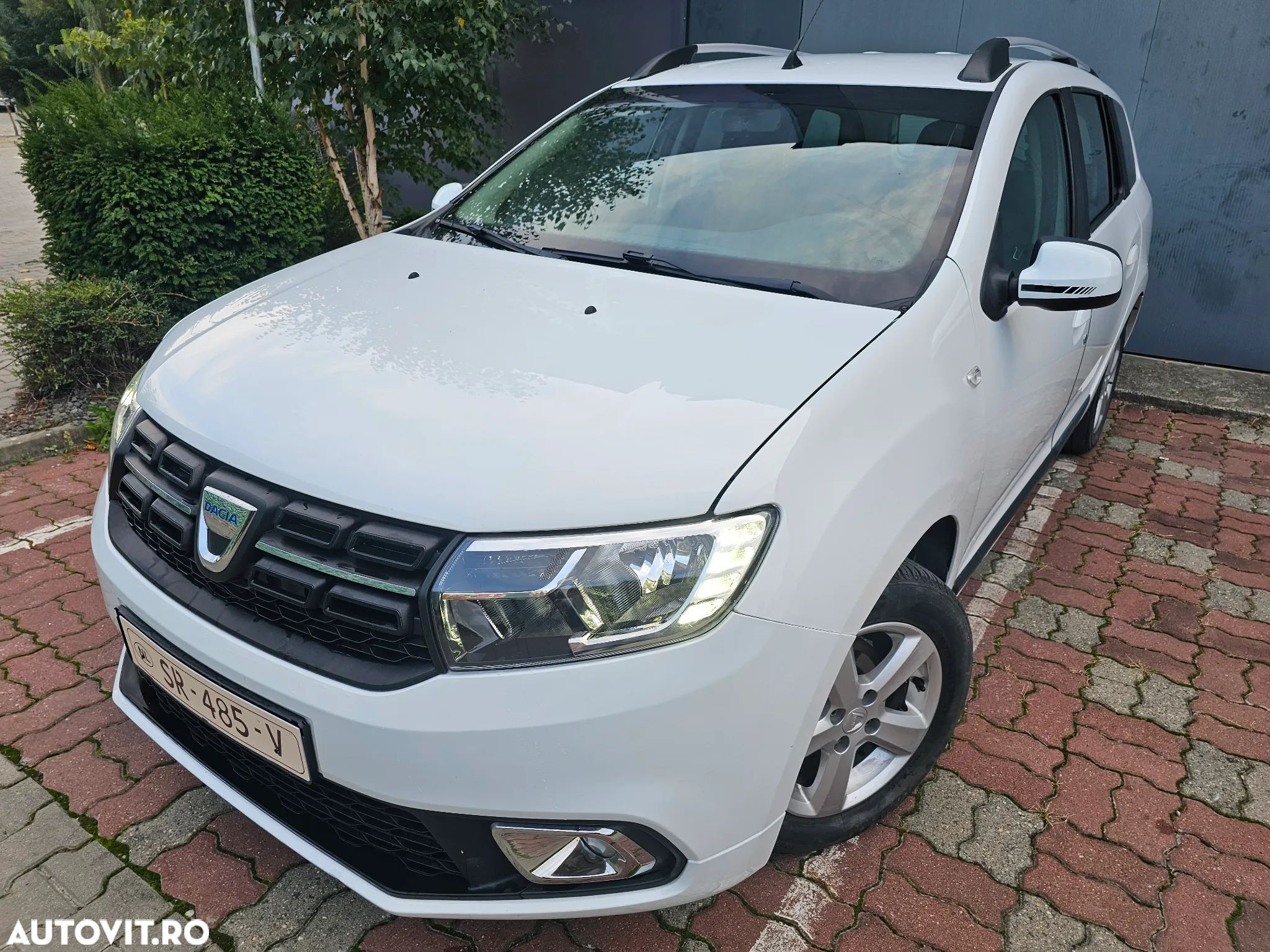 Dacia Logan MCV 0.9 TCe SL PLUS - 1