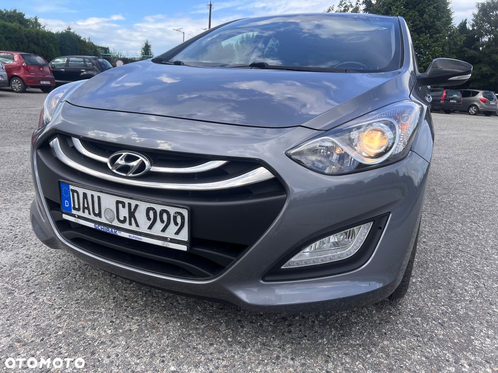 Hyundai i30 1.4 Premium - 9