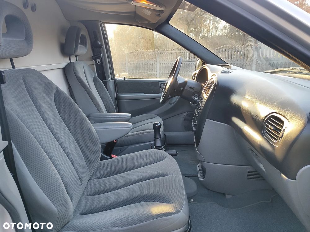 Chrysler Grand Voyager 2.4 Classic - 16