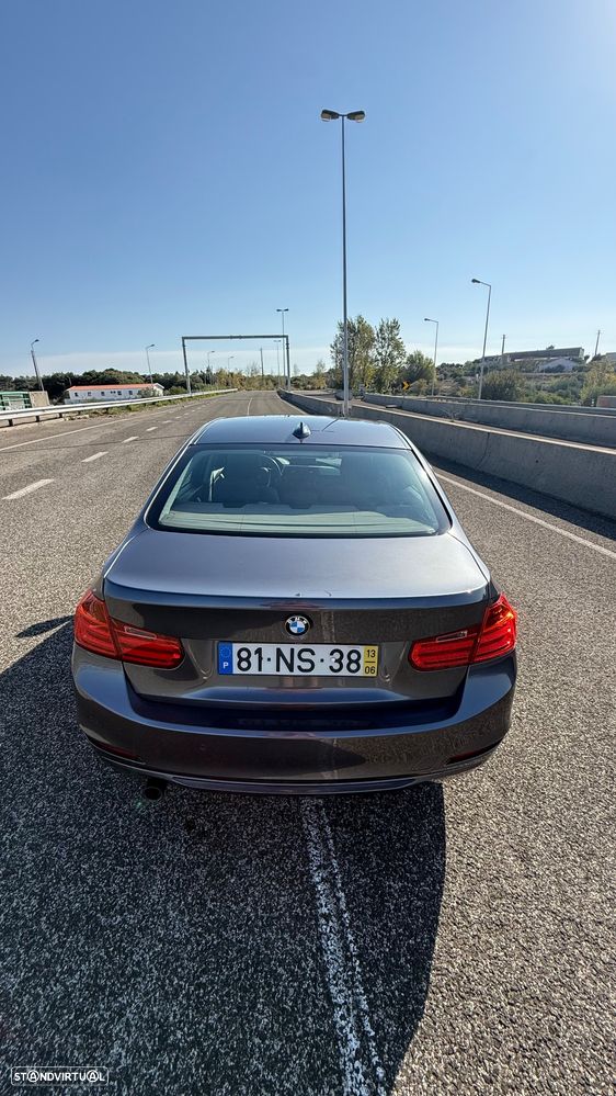 BMW 320 d EfficientDynamics Line Sport - 8