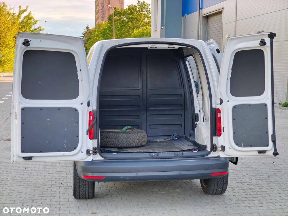Volkswagen Caddy - 21