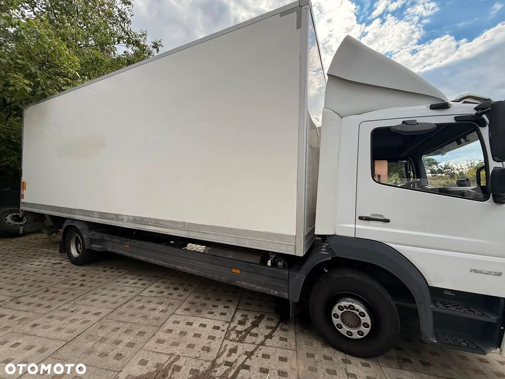 Mercedes-Benz Atego - 8