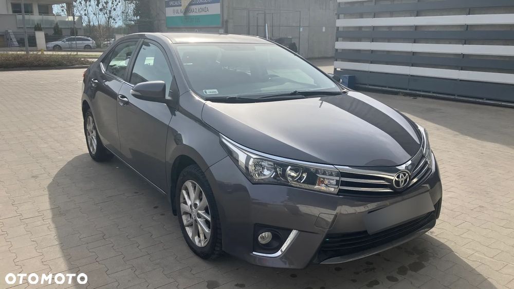 Toyota Corolla - 3