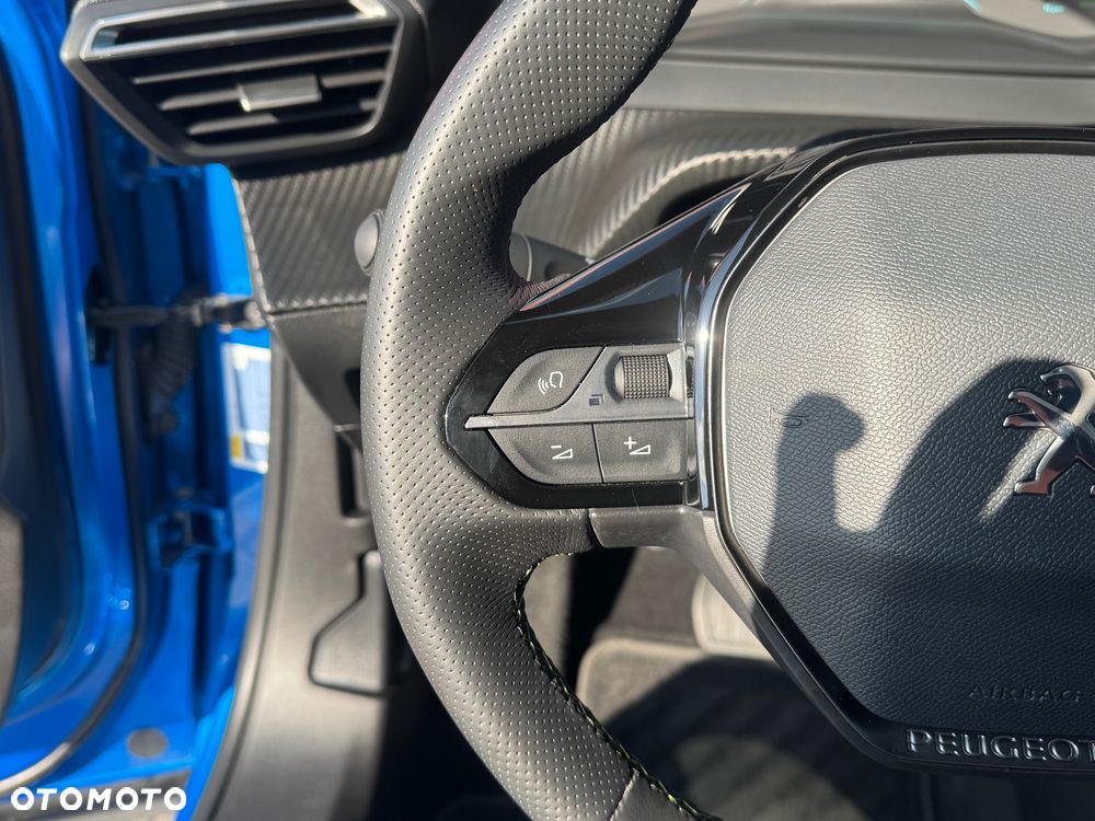Peugeot 2008 - 14