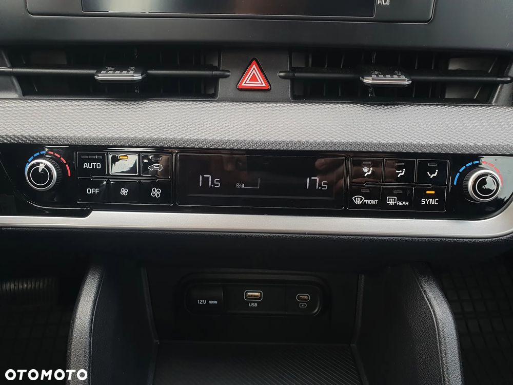 Kia Sportage 1.6 T-GDI M 2WD DCT - 39
