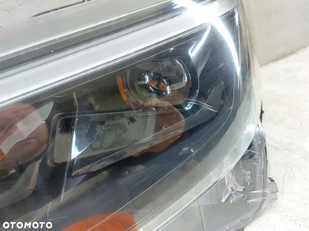 Toyota Yaris Cross led lewa lampa przednia przód reflektor - 4