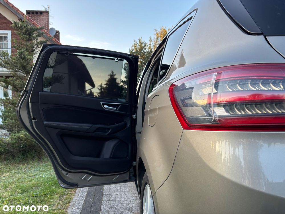 Ford S-Max 2.0 TDCi Titanium - 11