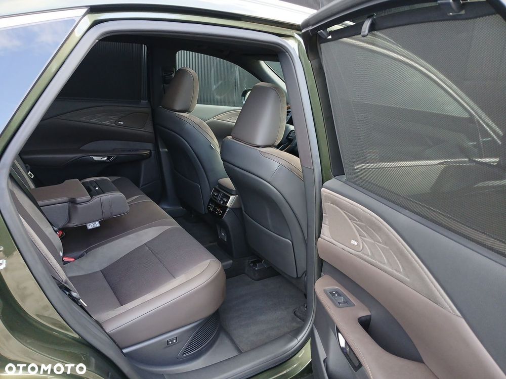 Lexus RX - 22