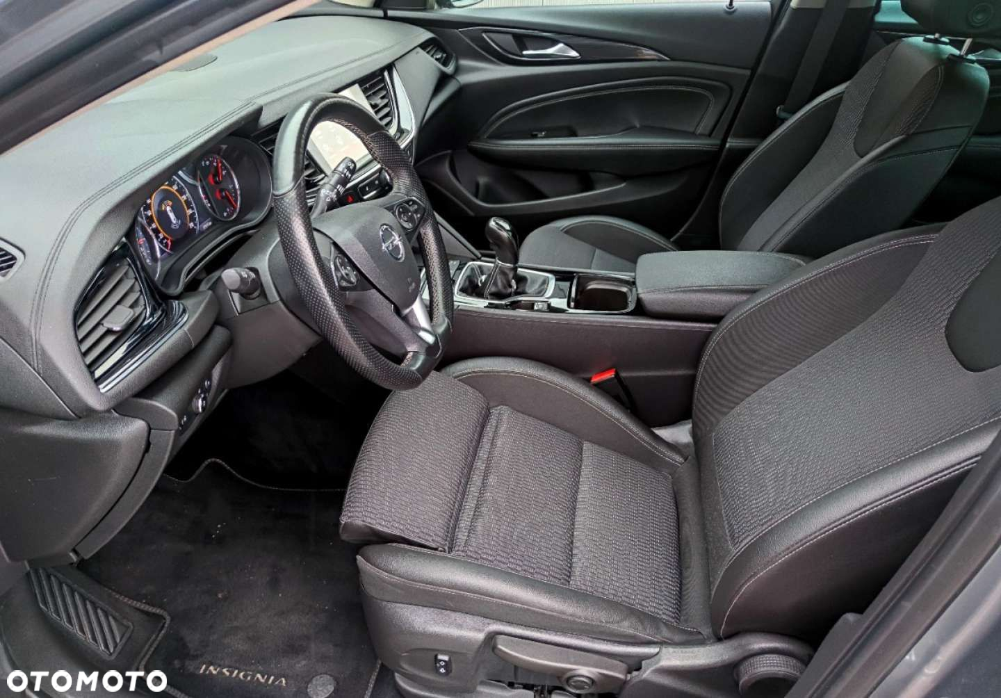 Opel Insignia Country Tourer 2.0 Diesel 4x4 Exclusive - 12