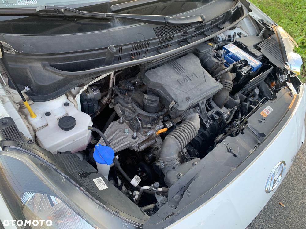 Hyundai i10 - 21