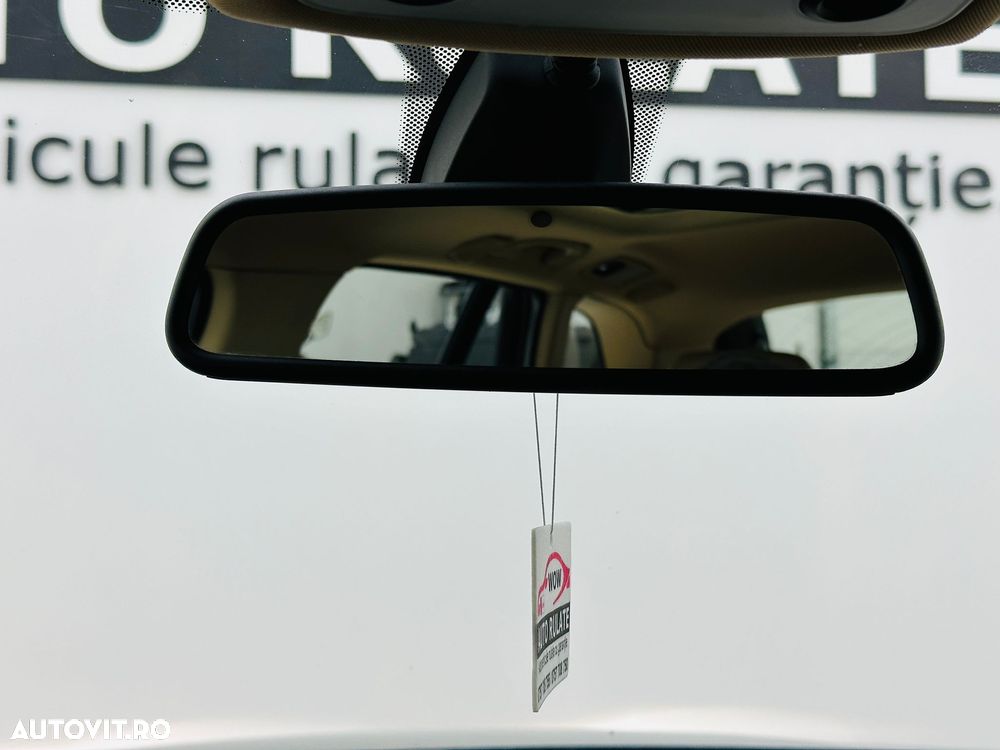 BMW X1 xDrive20i Aut. - 25