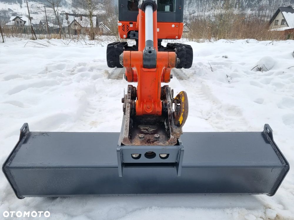 Kubota KX016-4 Koparka Gąsienicowa 2 tony. DEKRA aktualna do 2026r. Rozsuwane Hydr. podwozie! Sprowadzona z Norwegii! Zero luzów i wycieków. Maszyna jak Nowa z Salonu! 2017rok. Pełna Dokumentacja. Gąsienice bez zużycia! Łyżka Skarpowa Nowa! Szybkozłącze! Okazja Tanio! Dodatkowa Linia Hydr. na młot i wiertnice - 26