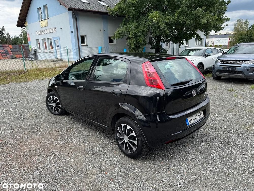 Fiat Grande Punto - 5