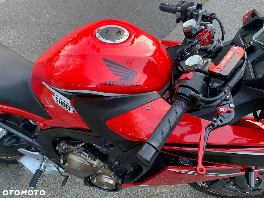 Honda CBR - 7