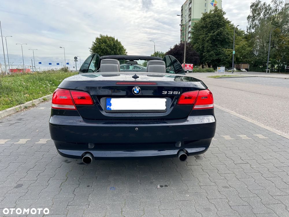BMW Seria 3 335i - 11