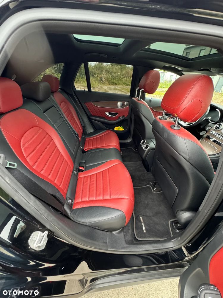 Mercedes-Benz GLC AMG 43 4Matic 9G-TRONIC - 17