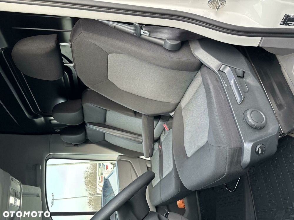 Volkswagen Crafter 2,0 TDI 176KM - 12