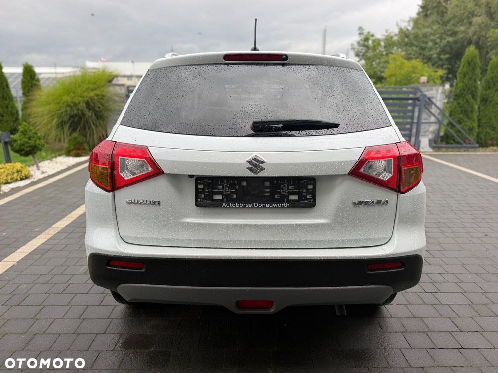 Suzuki Vitara 1.6 Premium 2WD - 17