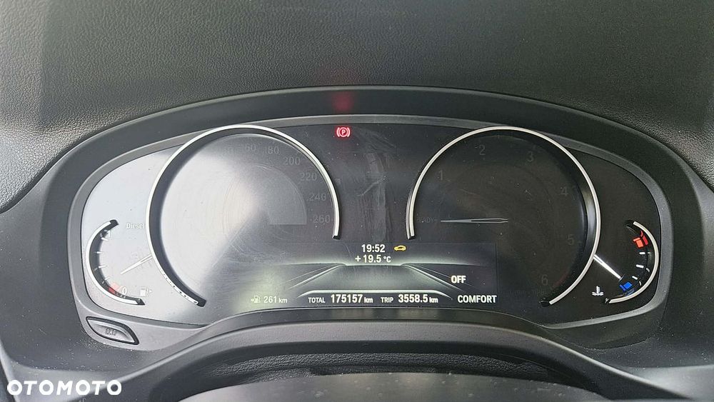 BMW X4 xDrive20d sport - 9