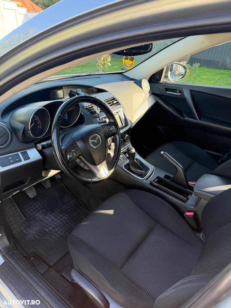 Mazda 3 - 12