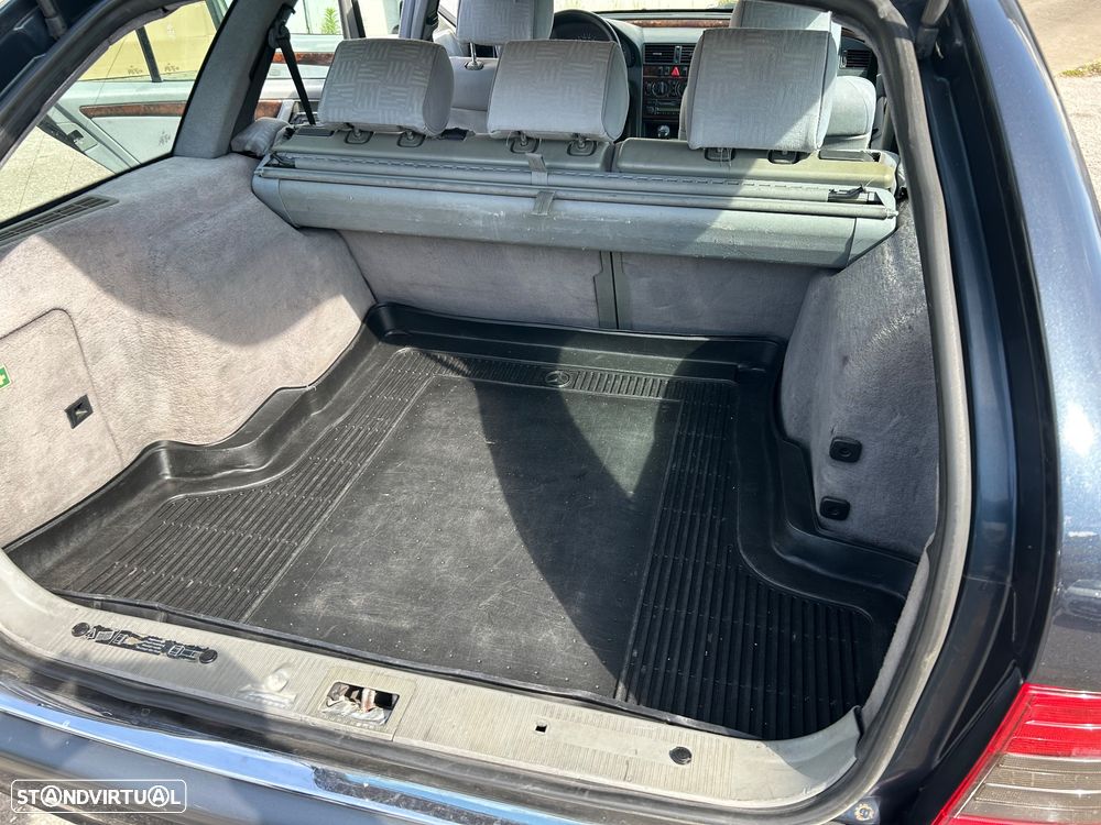 Mercedes-Benz C 250 TD Elegance - 14