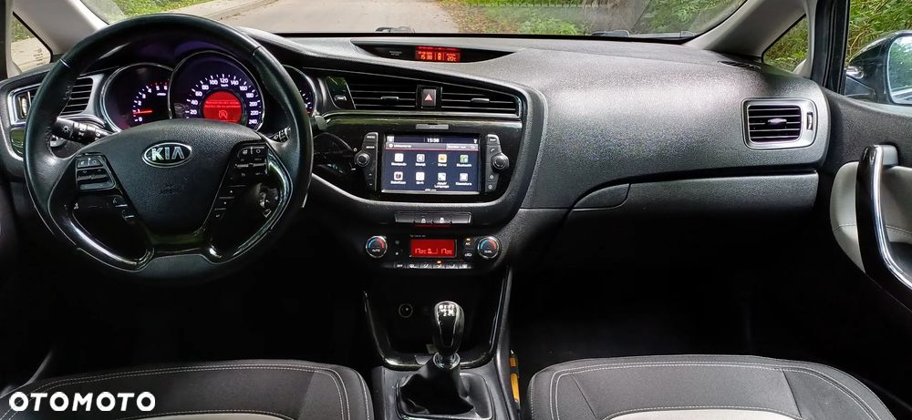 Kia Ceed 1.6 CRDi L - 7