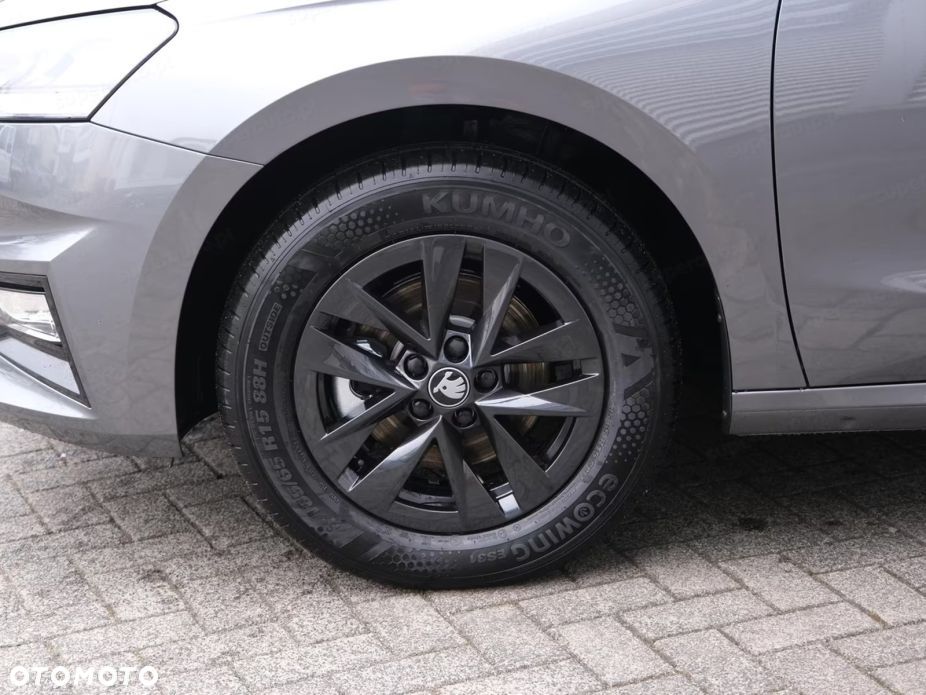 Skoda Fabia 1.0 TSI Edition 130 DSG - 14