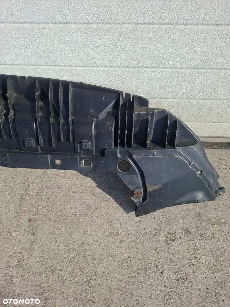 Volvo XC40 osłona płyta pod zderzak przód 31449349 - 4