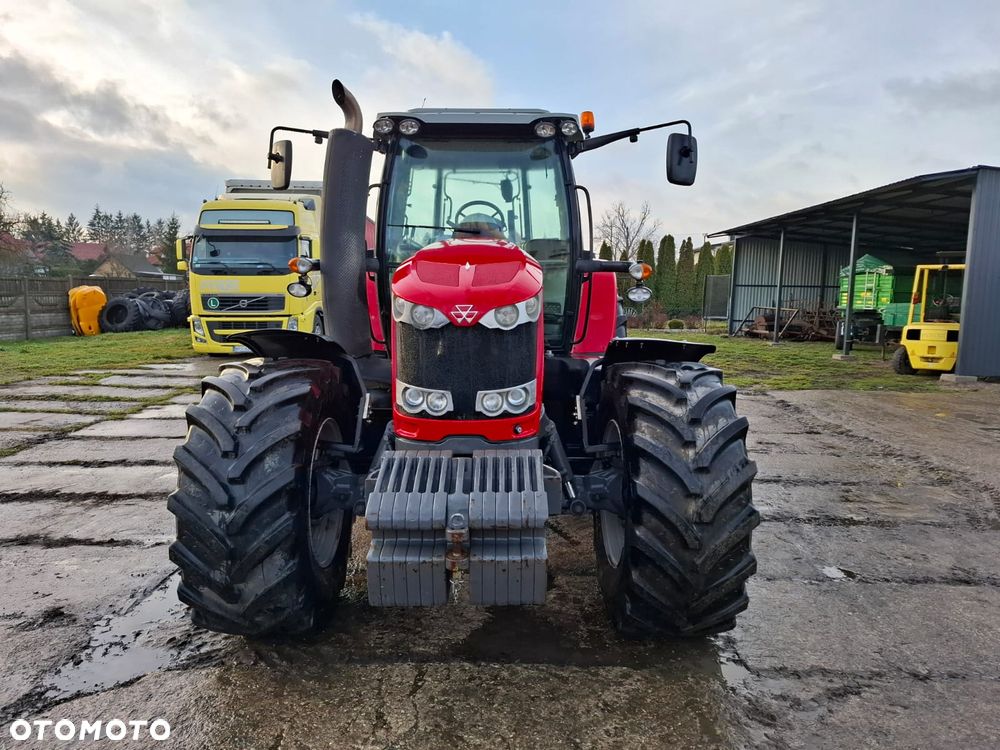 Massey Ferguson 7718 - 24