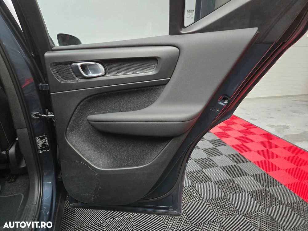 Volvo XC 40 D4 AWD Geartronic Inscription - 15