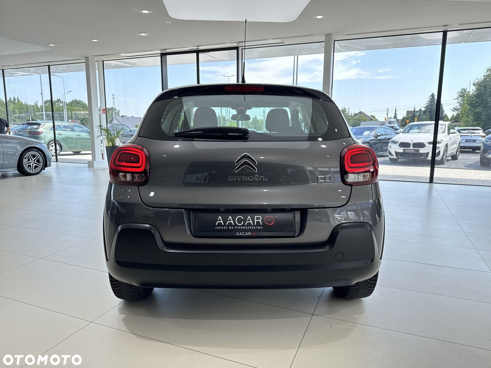 Citroën C3 1.2 PureTech Shine S&S - 4