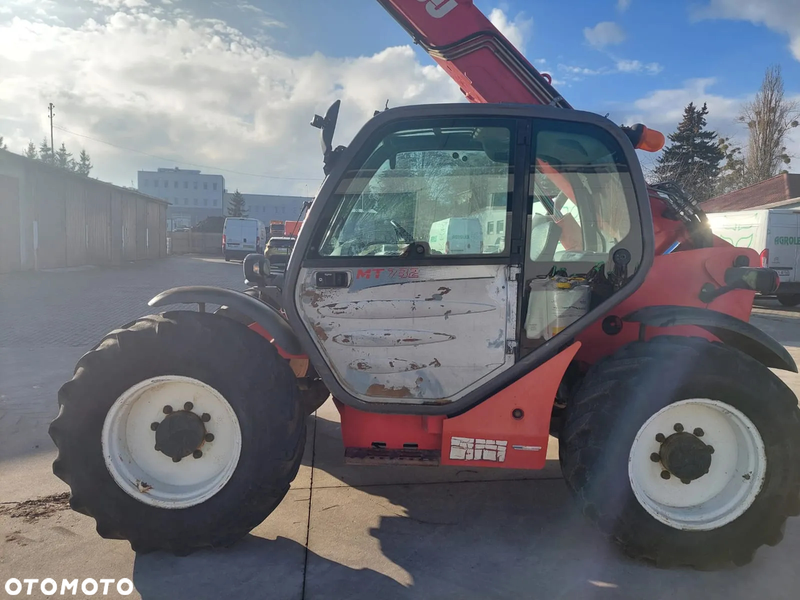 Manitou MT 732 - 3