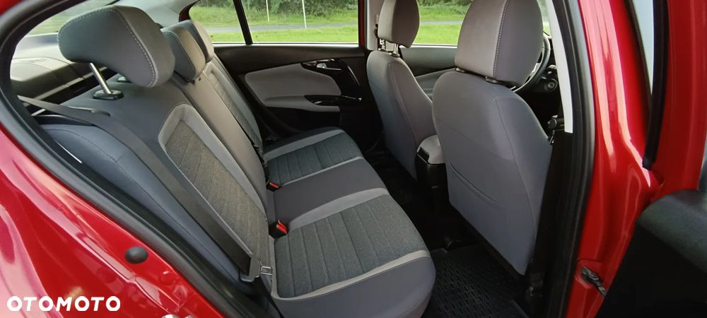 Fiat Tipo 1.4 16v Lounge EU6d - 10