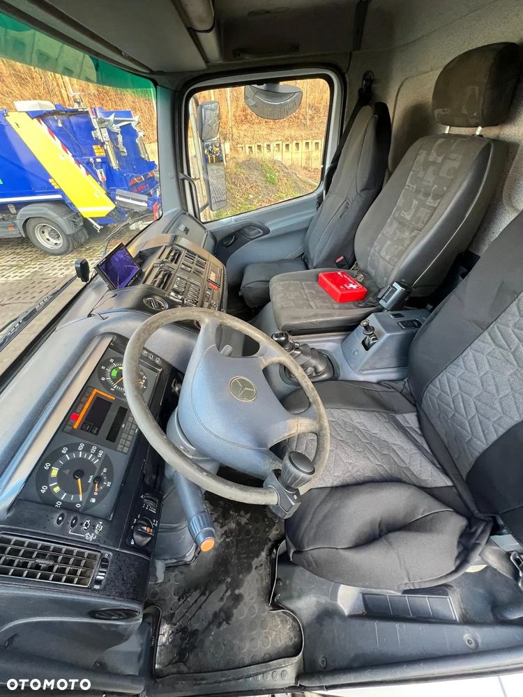 Mercedes-Benz ATEGO - 5