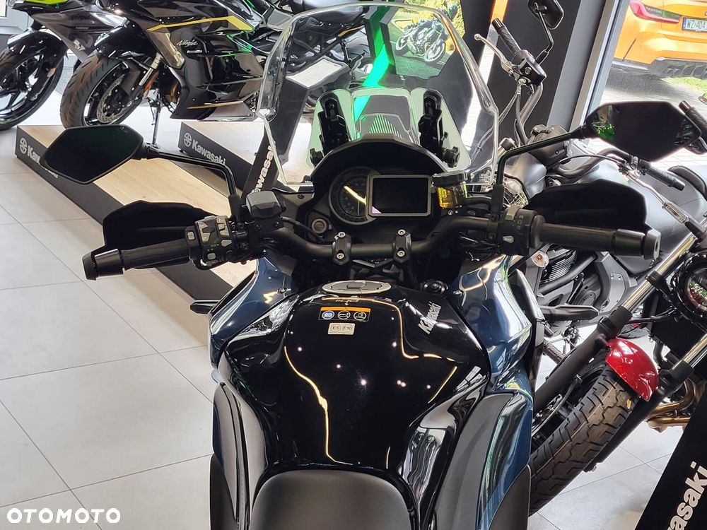Kawasaki Versys 1000 - 9