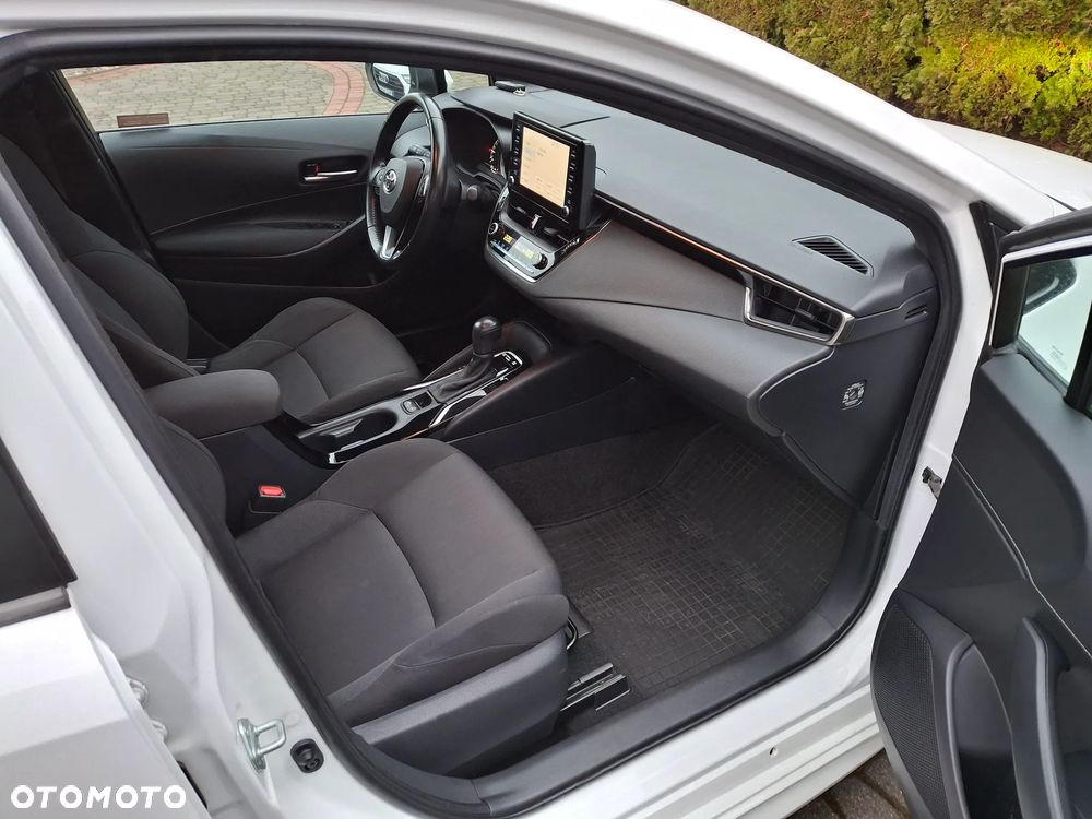 Toyota Corolla 1.8 Hybrid Comfort - 20