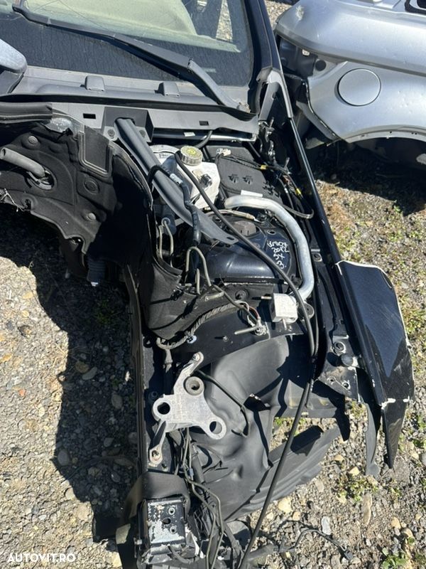 Lonjeron dreapta cu aripa interioara MERCEDES E-class cabrio W207 an 2012 - 1