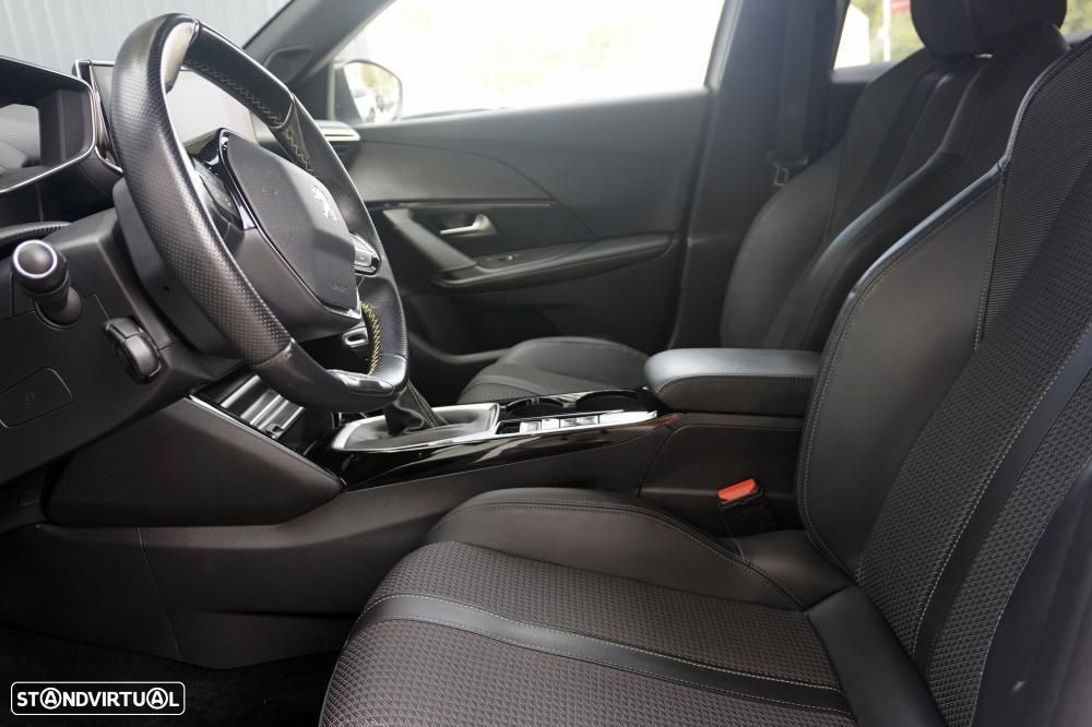 Peugeot 2008 1.2 PureTech GT Line - 7