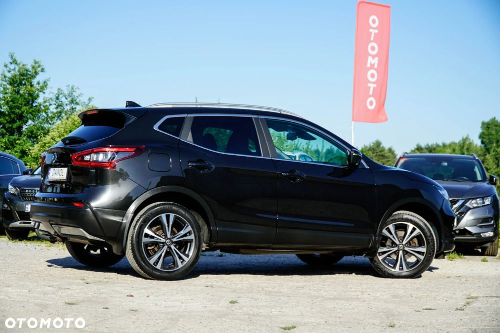 Nissan Qashqai 1.3 DIG-T AKARI - 18