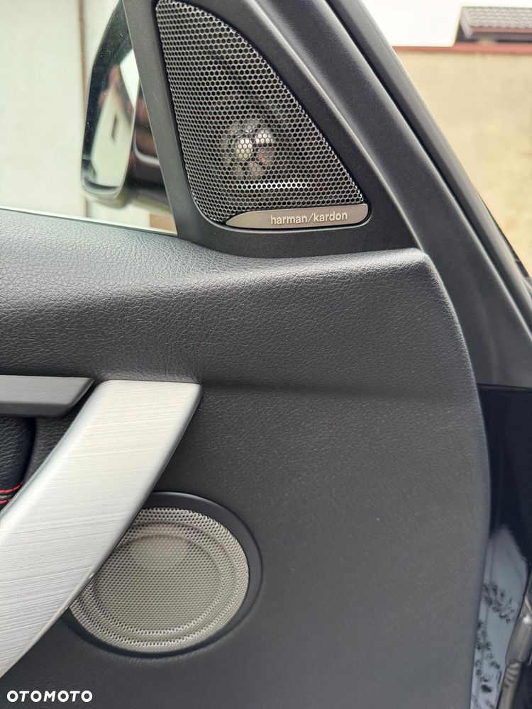 BMW Seria 3 330d Sport Line - 26